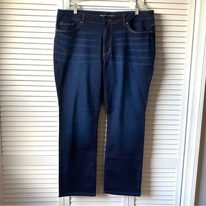 Lee Perfect Fit Straight Leg Jeans Size 18 short NWT